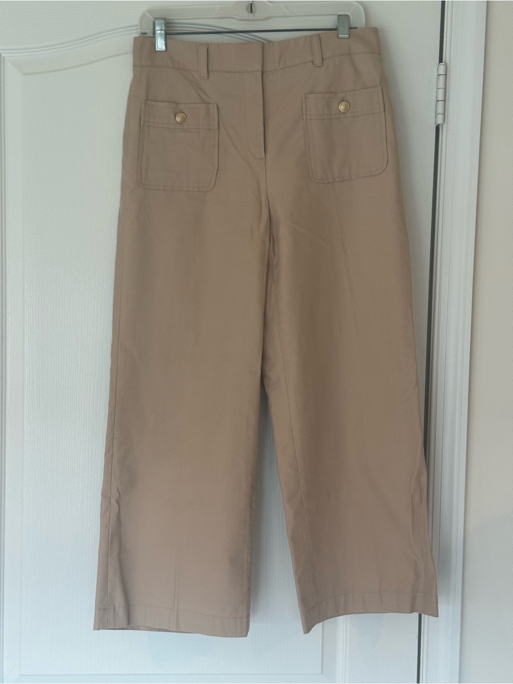 White House Black Market Beige Wide-Leg Pants with Patch Pockets